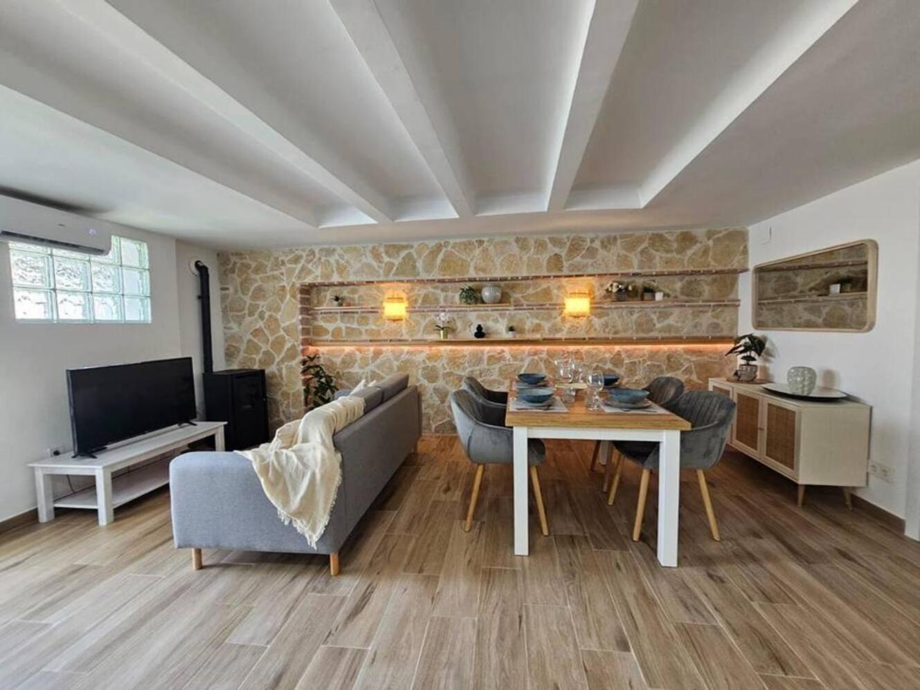 Nuevo Apartamento Moderno En Benicasim Con Terraza Y A Minutos De La Playa Benicàssim Eksteriør bilde